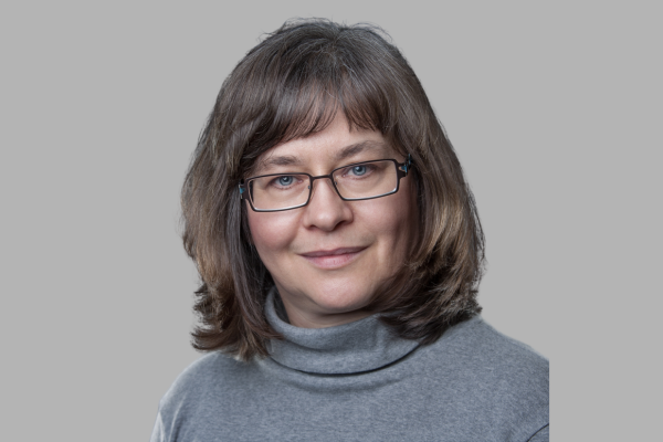 Karola Weil